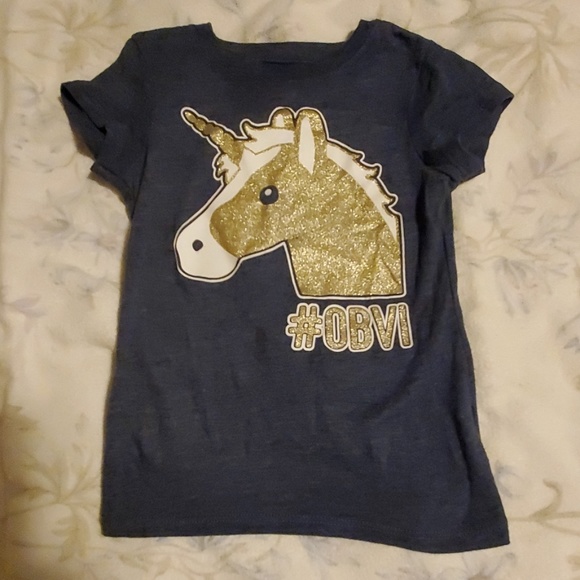 2 dresses, 3 shirts,1 skirt, 1 sweater jacket. - Picture 7 of 7